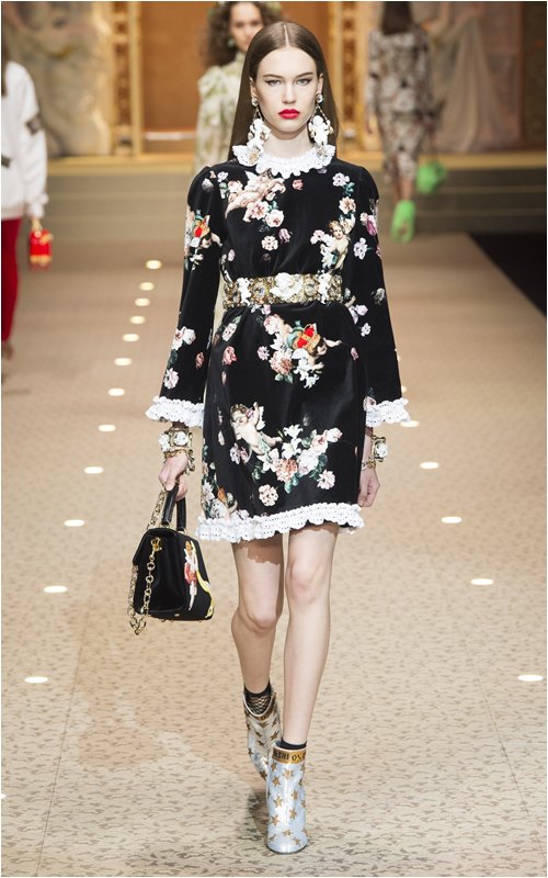 Cả Milan choáng ngợp với những nữ thần Dolce & Gabbana Cả Milan choáng ngợp với những nữ thần Dolce & Gabbana